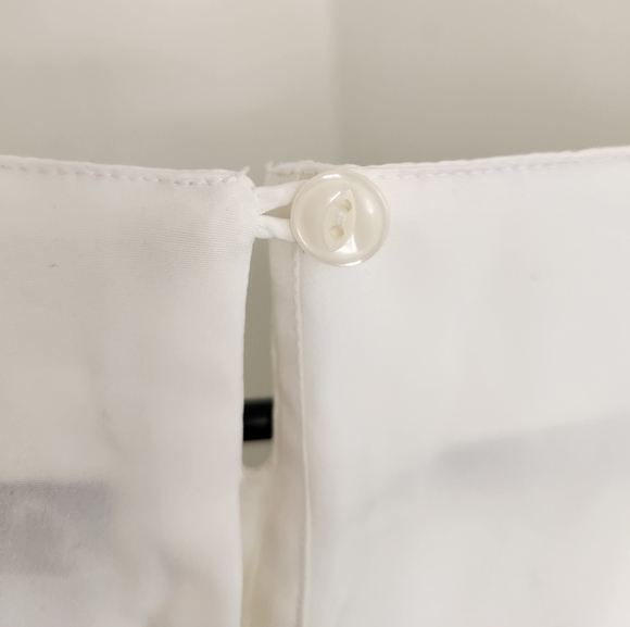 Vintage White Embroidered Blouse - Picture 5 of 5